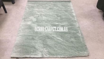 Carpet Delicate light green