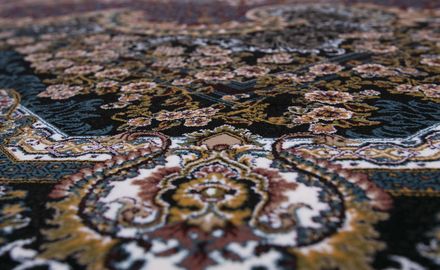 Carpet Farsi 63 red