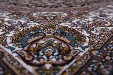 Carpet Kashan 773 red