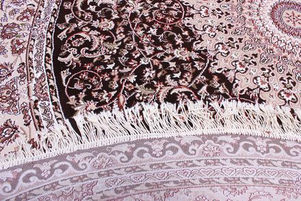 Carpet Esfahan 4996 dbrown ivory