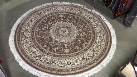 Carpet Esfahan 4878A brown ivory