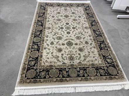 килим Esfahan 8942 ivory black