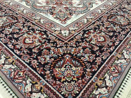 Carpet Farsi 77 cream