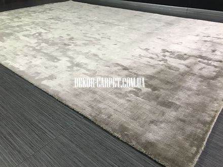 Carpet Glam stone