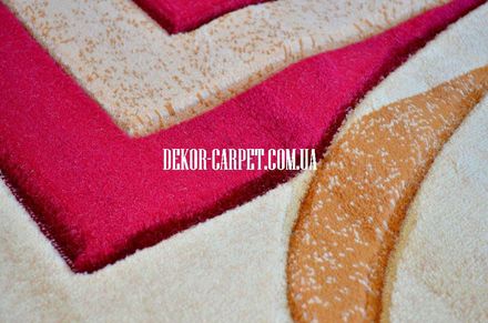 Carpet Liza 3017a red cream
