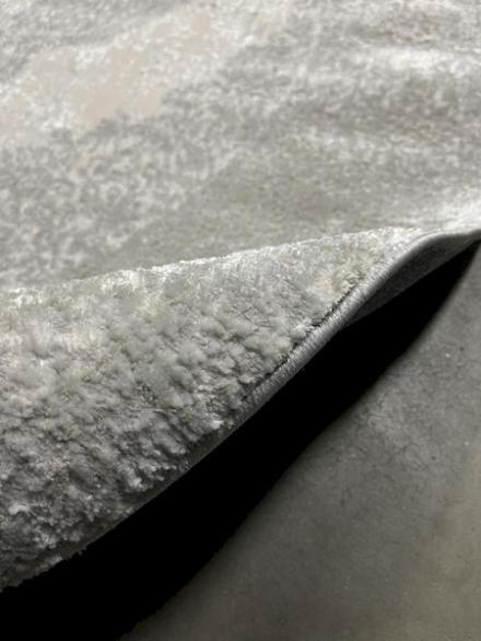 Carpet Voyage 2517A lgrey